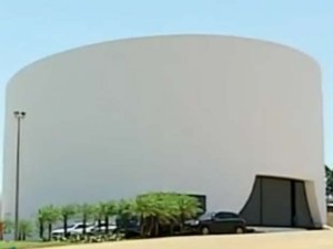 Fachada do Teatro Municipal de Uberlândia (Foto: Reprodução / TV Integração)
