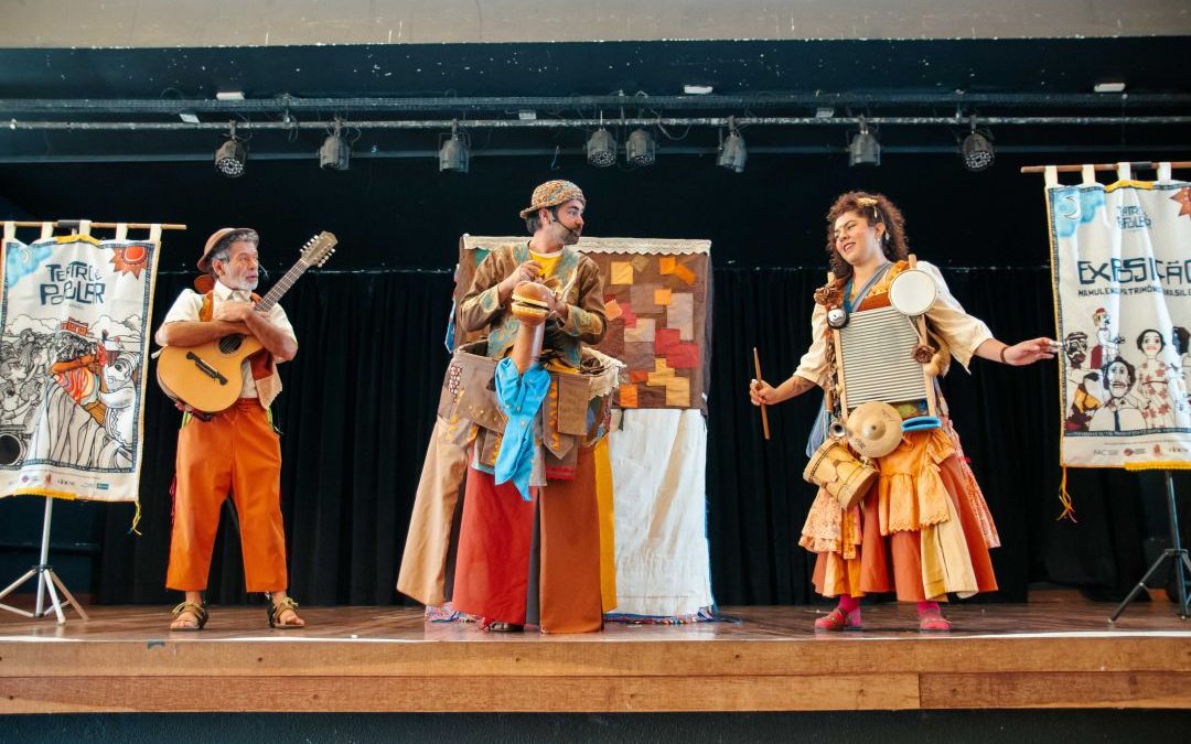Quinta edição do projeto Teatro é Popular ocupa Complexo Cultural de Samambaia com teatro de bonecos e exposição