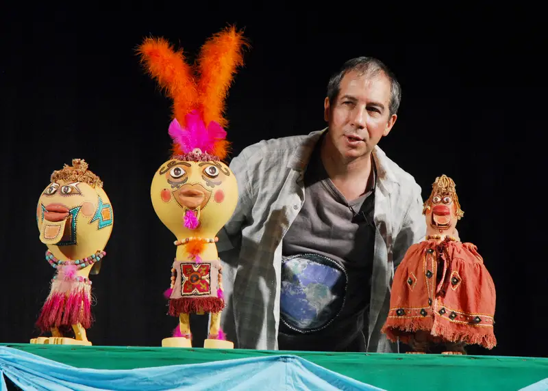 Festival de Teatro de Bonecos reúne espetáculos de companhias gaúchas em Porto Alegre