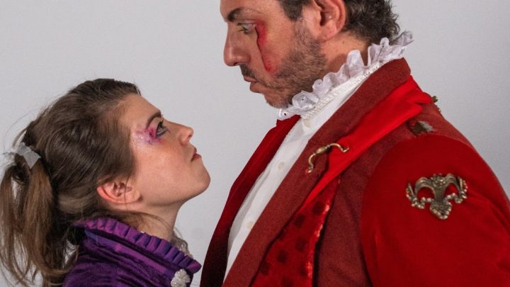 Musical Epifania estreia no Teatro Estúdio para debater hiperconexão e bloqueio criativo